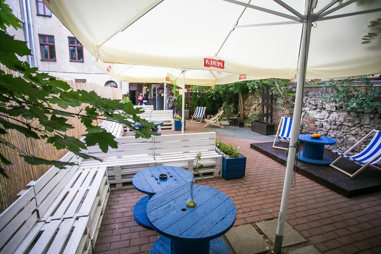 Let'S Rock Party Hostel! Age Limit From 18 Until 40! Kraków Exteriör bild
